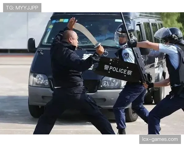 压人犯规判罚标准全解析，裁判如何精准认定触犯边界？